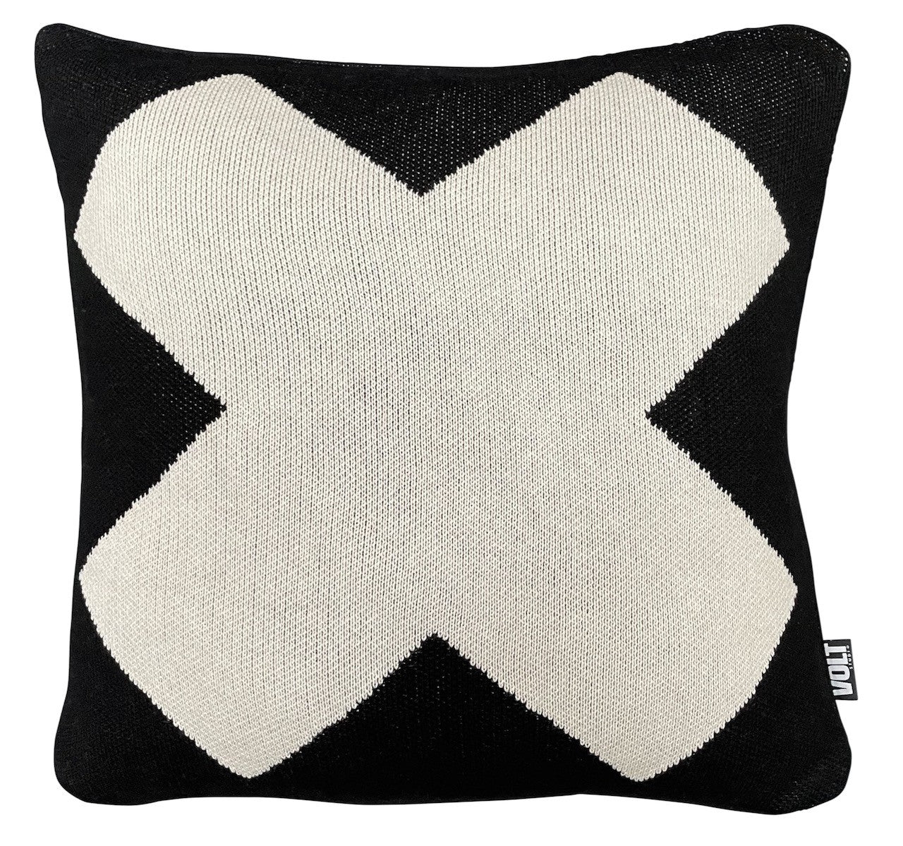 Knitted cushion Big X de luxe