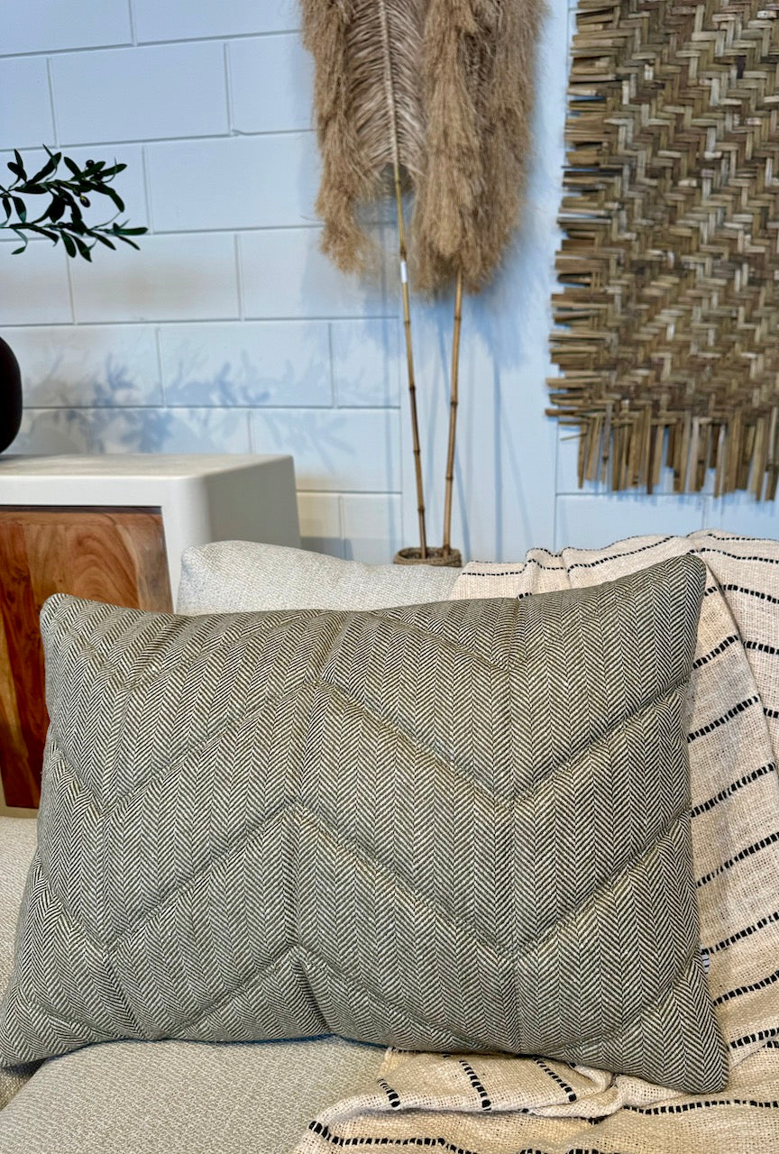 Cushion 3D Fishbone wool Herringbone Olive 40x60cm